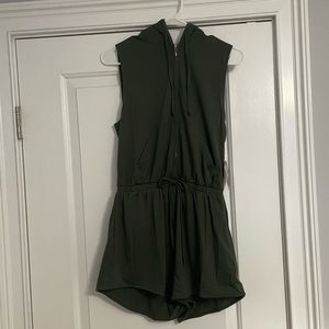 sleeveless olive shorts romper with hood